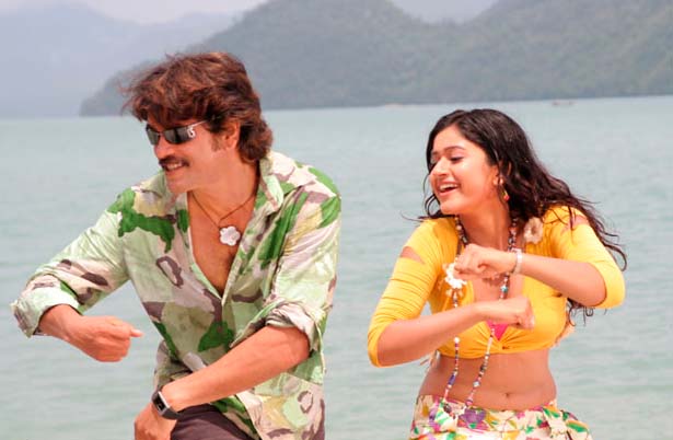 boss i love you movie, nagarjuna, poonam
