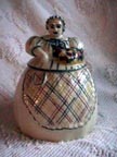 littleoldladyt.jpg (13173 bytes)