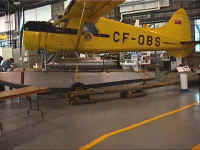 bushplane_beaver.jpg (108060 bytes)