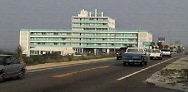 the Fontainebleau on US 98 ALT