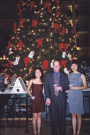 Tree.JPG (37055 bytes)