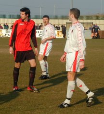 Sittingbourne in action against Eastbourne (www.eastbourneboroughfc.co.uk)