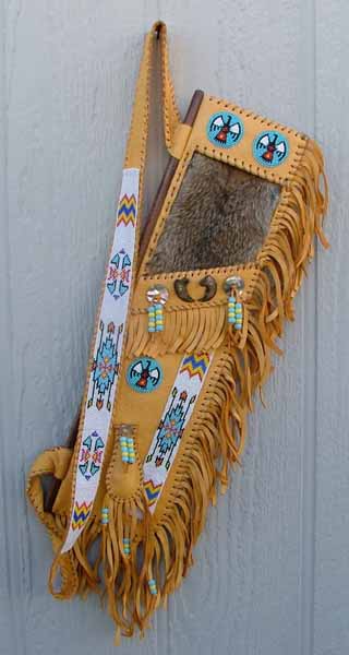 Elk Quiver with Bear Claws..