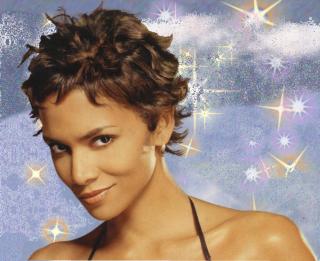 Halle Berry Biografía en español