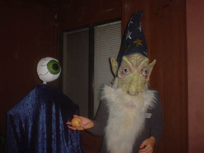 Contact Juggling Wizard and an eye ball.