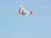floats8.jpg (19759 bytes)