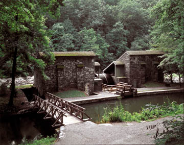 Welcome to Hagley Museum and Library