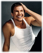 Marc Blucas, looking good.