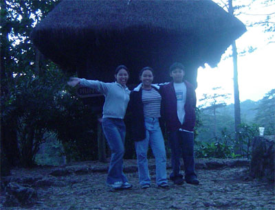 still in the Botanical Garden but in front of a hut...(obvious ba? Ü)