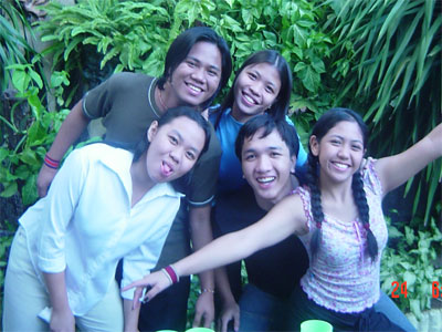 pictures of me and my friends Ü