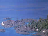 craterlake4_wizard_island.JPG (37463 bytes)