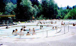 hotspring_6.jpg (74345 bytes)