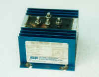 isolator_1.jpg (23630 bytes)