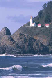 light_house_1.jpg (38730 bytes)