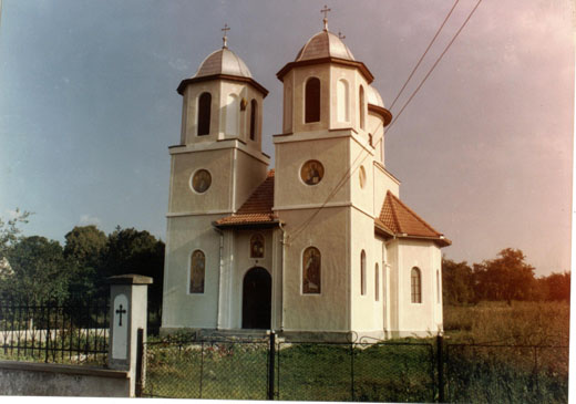 Biserica&nbsp; romaneasca din Aita Mare