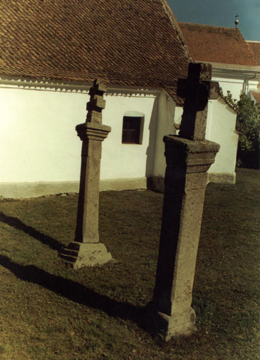 CRUCI DIN JOSENI