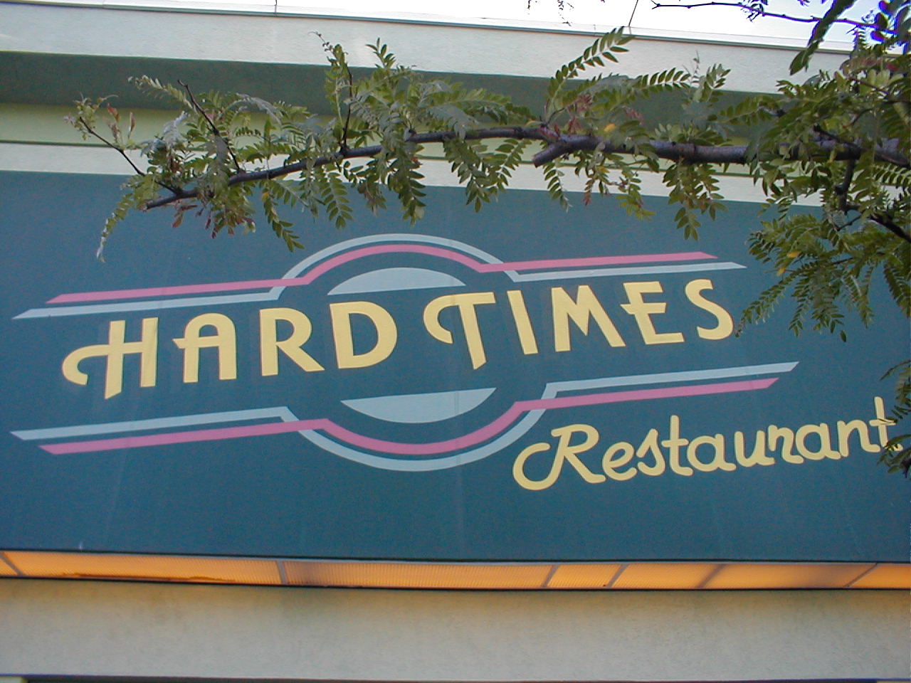 GOOD EATS!