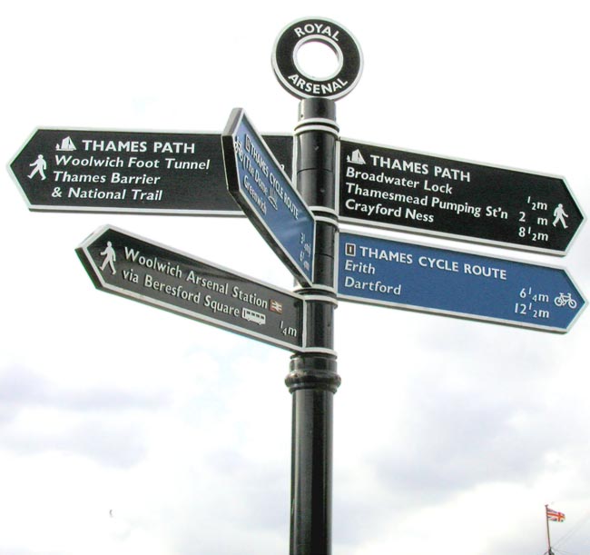 A_Sign_plumstead-woolwich
