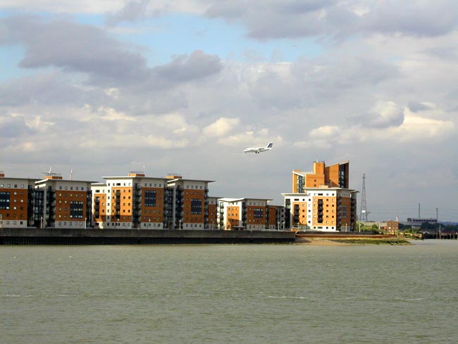 Plumstead-river-front-13