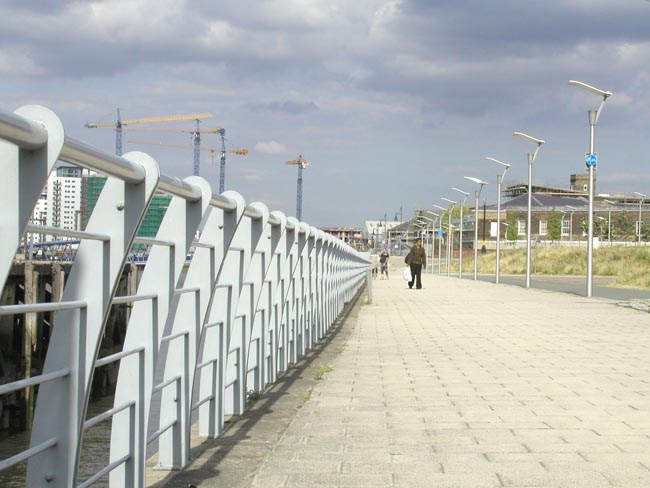 Plumstead-river-front-3