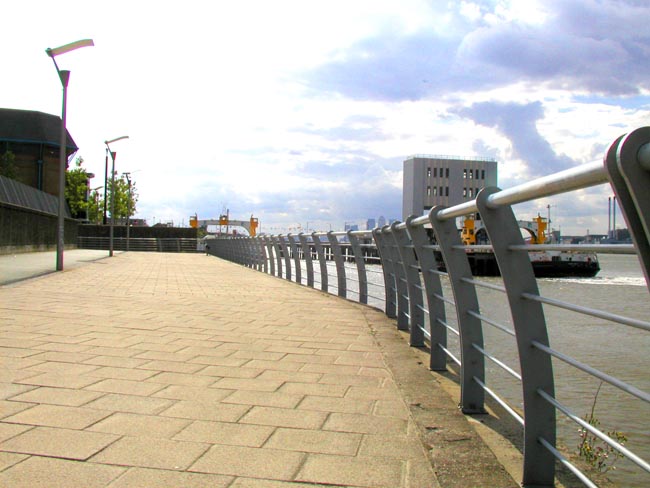 Plumstead-river-front-4