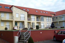 Napsütés Apartman Hark&aacute;ny