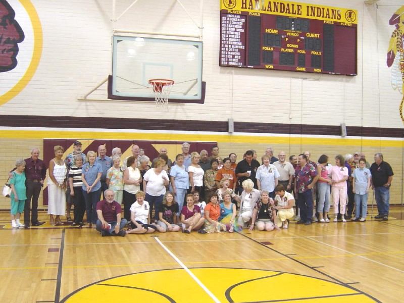 Group Picture in the Gym - 84k