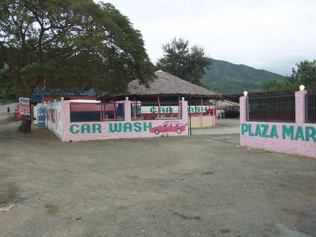 Ah yes, the carwash. Get your car cleaned and pick up too(if you got the cash)!