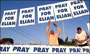 _702577_elian3300.jpe (18476 bytes)