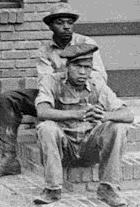 black2.gif (9706 bytes)