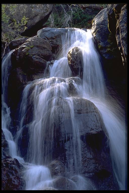 Lake Minnewakun Falls