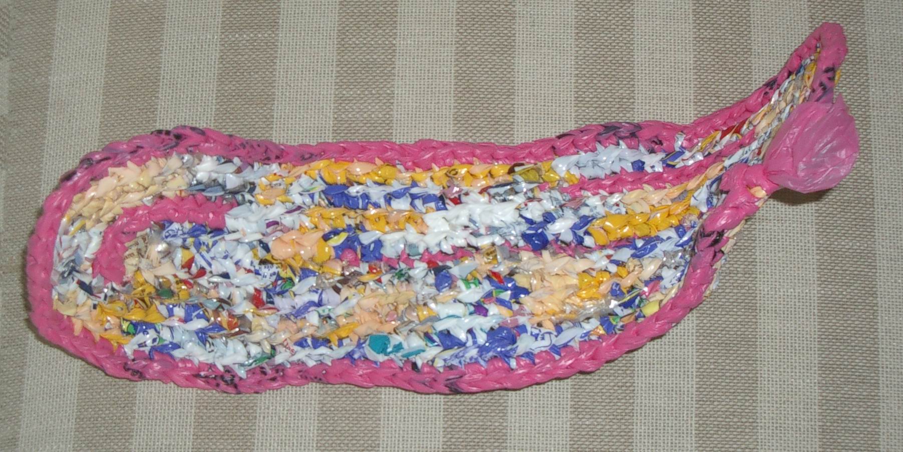 Crochet - plastic tote