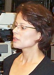 Director Roxann Dawson critiquing a scene on Hearbreak Cafe.