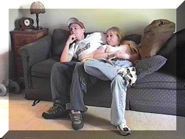 kishandleanne.gif (213820 bytes)