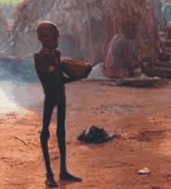 Uma pessoa humana da Eti&oacute;pia na &Aacute;frica em estado desumano