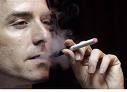 Fumando para passar o tempo e s&oacute; pensando besteiras