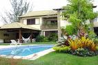 Uma mans&atilde;o humilde com uns 100 quartos, salas, jardim de inverno, ver&atilde;o, primavera, outono e, piscina