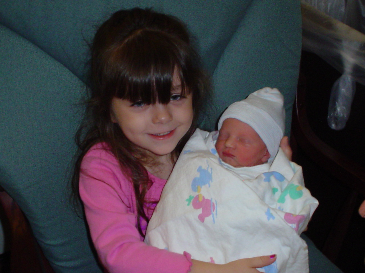 Big sister Sierra and new baby sister Jordan