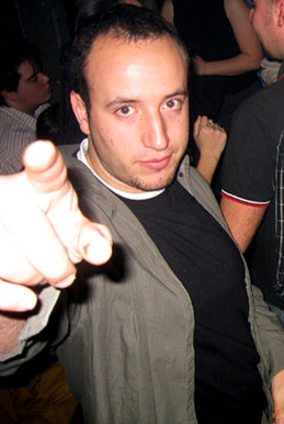 JAVIDEDO.JPG (35576 bytes)