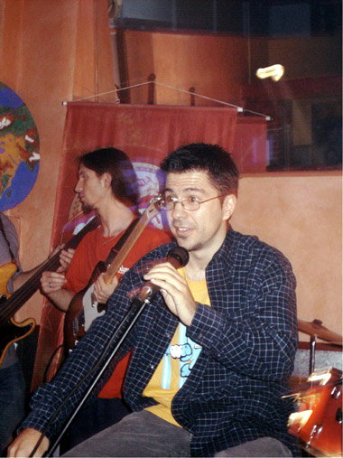 guillermocanta.jpg (76205 bytes)