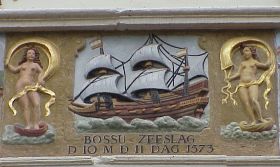 Bossu gevel in Hoorn