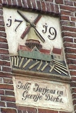 gevelsteen in Woudsend