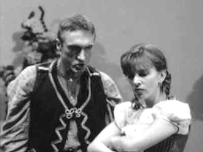 (Kurt Lauer (Nicola), Elizabeth Moritz (Louka) - 09