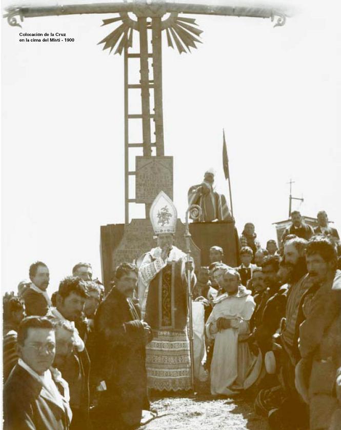 Cruz en el Misti