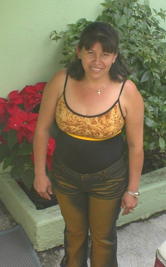 Griselda all ready for our trip to the water park.  Doesn't she look just gorgeous?