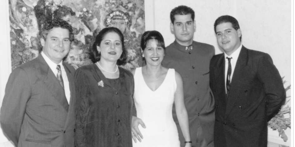 Hermanos Hern�iz Arnal.  Caracas, 1996.