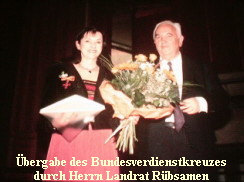 �bergabe des Bundesverdienstkreuzes