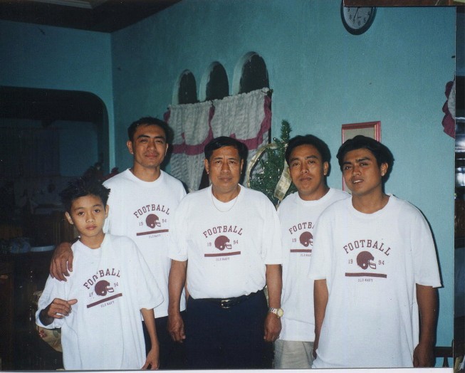 Kalvin, Kuya Ger, Dad, Kuya Alwin and me