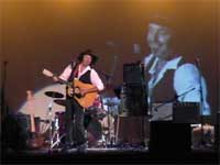 Dale G.Ryan (bass)