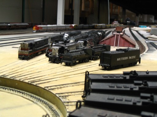 Main arrival tracks for the SP Enginehouse